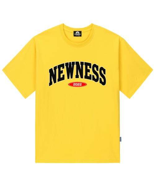 TRIPSHION(トリップション)の「ニューエス バーシティ ロゴ Tシャツ - イエロー(Tシャツ/カットソー・メンズ・その他・LARGE/MEDIUM/X-LARGE)」の1枚目の写真