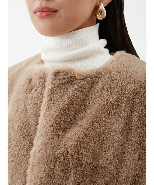 Mila Owen(ミラオーウェン)の「【NEW YEAR'S SPECIAL ITEM】リバーシブルエコファージャケット(ブルゾン・レディース・ベージュ/ライム/ブラウン・0/1)」の22枚目の写真