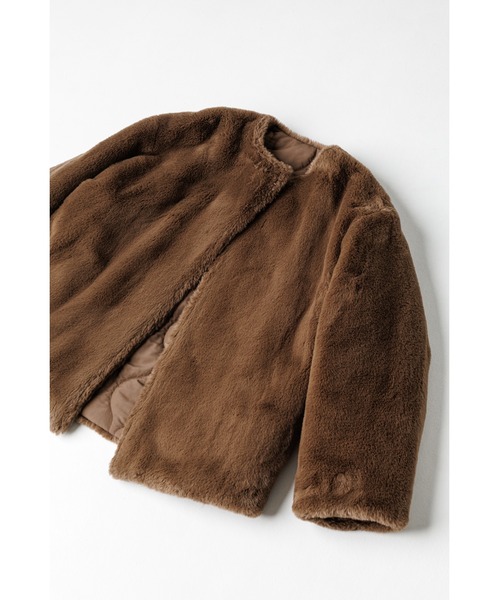 Mila Owen(ミラオーウェン)の「【NEW YEAR'S SPECIAL ITEM】リバーシブルエコファージャケット(ブルゾン・レディース・ベージュ/ライム/ブラウン・0/1)」の6枚目の写真