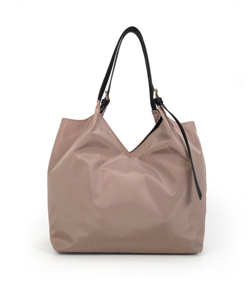 T・S・L（ティーエスエル）の「ベルトハンドルＶカットトートバッグ【詳細動画あり】（トートバッグ・レディース・グレー/グレイッシュベージュ/ブラック・FREE）」の10枚目の写真