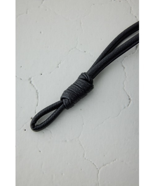 AZUL by moussy（アズールバイマウジー）の「モチーフスタッズドローストリングバッグ（ショルダーバッグ・レディース・ダークグリーン/ブラック/グレイッシュベージュ・FREE）」の12枚目の写真