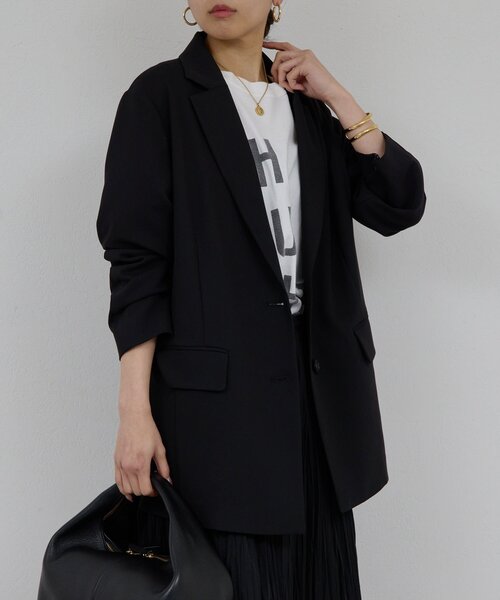 GALLARDAGALANTE（ガリャルダガランテ）の「【手洗い可】スリットスリーブジャケット（ベスト・レディース・グレイッシュベージュ/ブラック・FREE）」の2枚目の写真