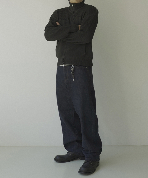 SIIIIDO（シド）の「JONAH PF SILHOUETTE SELVEDGE RAW DENIM #1（デニムパンツ・メンズ・その他・1/2/0/3/4）」の6枚目の写真