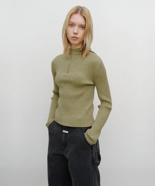 MARITHE + FRANCOIS GIRBAUD(マリテフランソワジルボー)の「W BALCLAVA HOODIE SLIM KNIT(ニット/セーター・レディース・ライトオリーブ/ライトグレー・SMALL/MEDIUM)」の1枚目の写真