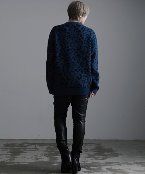 CavariA（キャバリア）の「『CavariA/キャバリア』ヒョウ柄ニットクルーネック（ニット/セーター・メンズ・グレー/ベージュ/ブルー・L/M）」の21枚目の写真