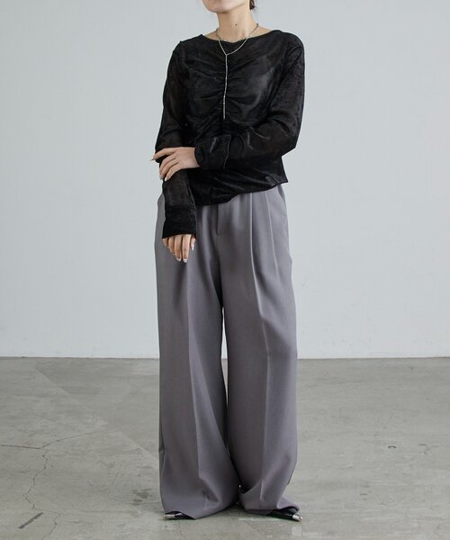 Lui's（ルイス）の「フロントシャーリングベロアプルオーバー（Tシャツ/カットソー・レディース・ブラック/ベージュ/ブラウン・FREE）」の18枚目の写真