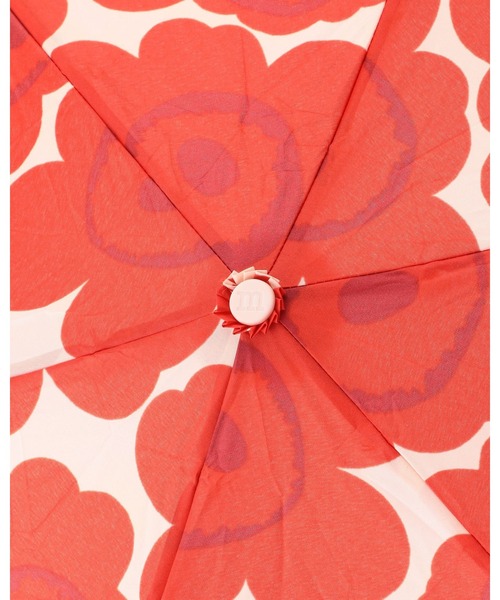 marimekko(マリメッコ)の「Unikko / Mini Manual folding umbrella(折りたたみ傘・レディース・レッド/ホワイト・FREE)」の11枚目の写真