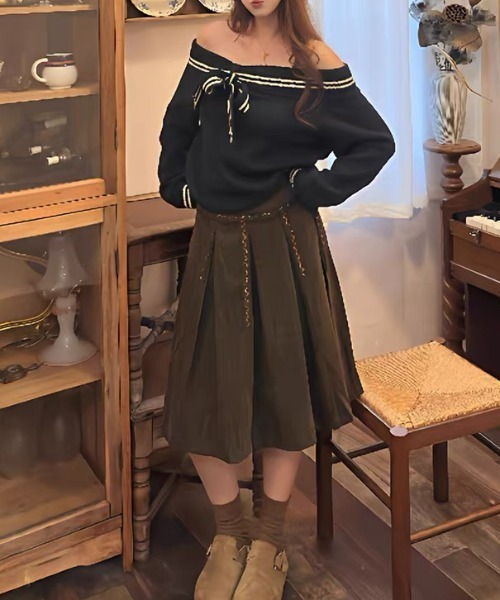 gossip!ロサンゼルス(ゴシップロサンゼルス)の「レトロ風チェーン付きプリーツカジュアル 通勤ミディスカート(スカート・レディース・ブラウン・S)」の12枚目の写真