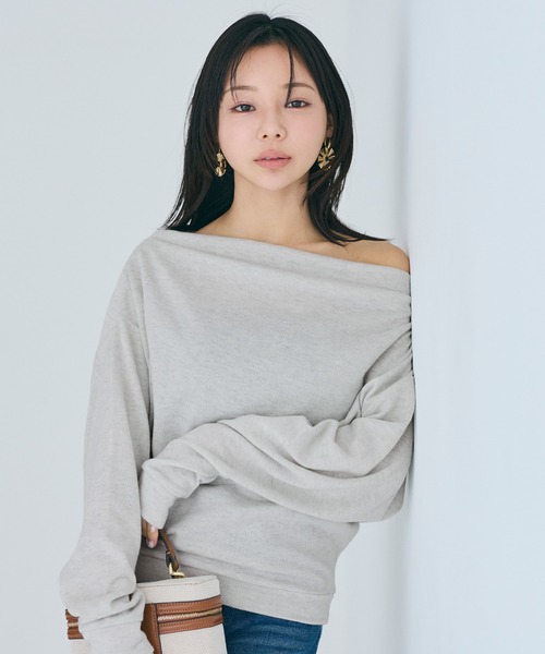 coca(coca)(コカ)の「微起毛オフショルダートップス(Tシャツ/カットソー・レディース・ホワイト/グレー・L/M/S)」の7枚目の写真