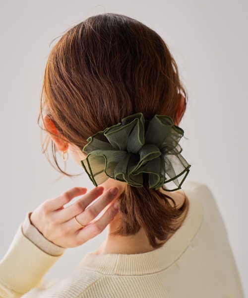 studio CLIP（スタディオクリップ）の「シアープリーツシュシュ（シュシュ・レディース・ブラック/カーキ/ブラウン系その他・FREE）」の3枚目の写真