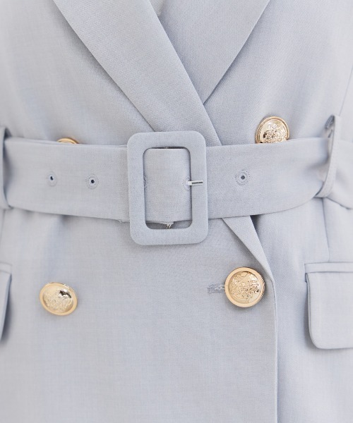 REDYAZEL（レディアゼル）の「【セットアップ可能】ベルテッドダブルジャケット（テーラードジャケット・レディース・ピンク/グレー・FREE）」の3枚目の写真