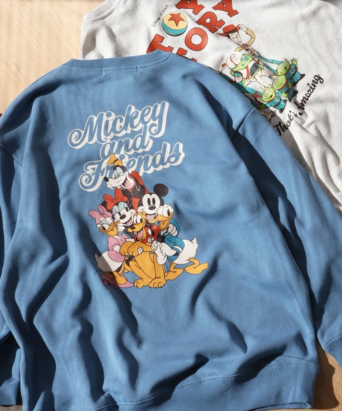 Disney(ディズニー)の「【DISNEY/ディズニー】バックプリント 裏毛クルーネックスウェット(スウェット・レディース・杢グレー/グリーン/オートミール/ブルー・L/M)」の1枚目の写真