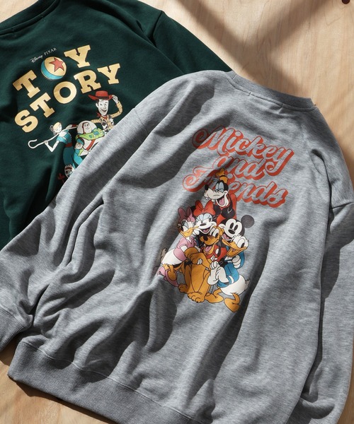 Disney(ディズニー)の「【DISNEY/ディズニー】バックプリント 裏毛クルーネックスウェット(スウェット・レディース・杢グレー/グリーン/オートミール/ブルー・L/M)」の20枚目の写真