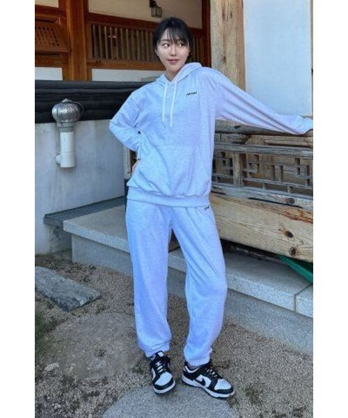 AFRESH(アフレッシュ)の「ニュービギン フードパーカー_ライトグレー トレーニング(パーカー・レディース・その他・M/L/XL/S)」の11枚目の写真