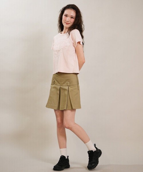 DC（ディーシー）の「DC/ディーシー  レディース ミニT 26 WS HIDDEN SS ムラサキ限定 LST261319M（Tシャツ/カットソー・レディース・ライトピンク/ライトブルー/スミクロ・S/M）」の12枚目の写真