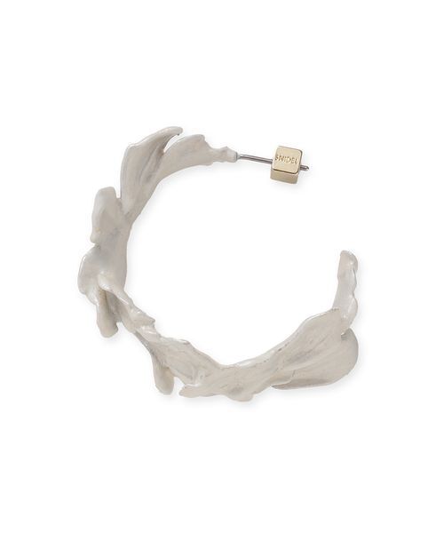 SNIDEL(スナイデル)の「ブルームフープピアス(ピアス(両耳用)・レディース・アイボリー/ゴールド・F)」の5枚目の写真