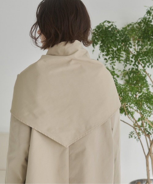ANGIE（アンジー）の「スカーフ付きミドル丈ステンカラーコート（ステンカラーコート・レディース・アイボリー/ブラック/ライトベージュ・FREE）」の4枚目の写真