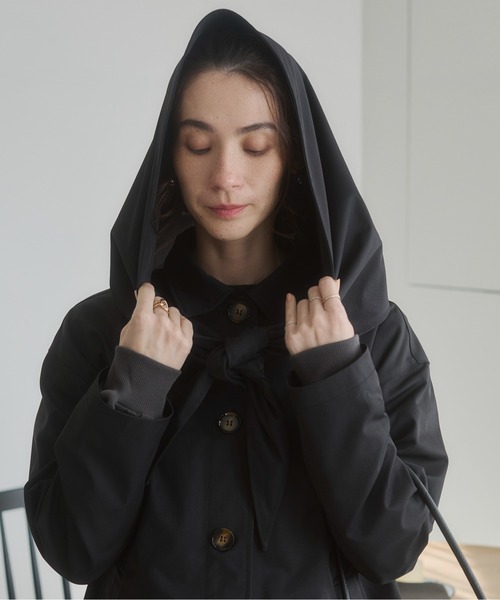 ANGIE（アンジー）の「スカーフ付きミドル丈ステンカラーコート（ステンカラーコート・レディース・アイボリー/ブラック/ライトベージュ・FREE）」の12枚目の写真