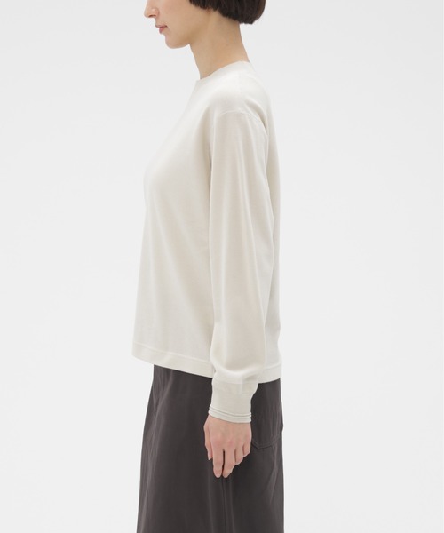 MHL.（エムエイチエル）の「FINE COTTON RIB JERSEY（Tシャツ/カットソー・レディース・ブラック/オフホワイト/ベージュ・2）」の5枚目の写真