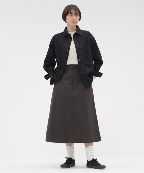 MHL.（エムエイチエル）の「FINE COTTON RIB JERSEY（Tシャツ/カットソー・レディース・ブラック/オフホワイト/ベージュ・2）」の6枚目の写真