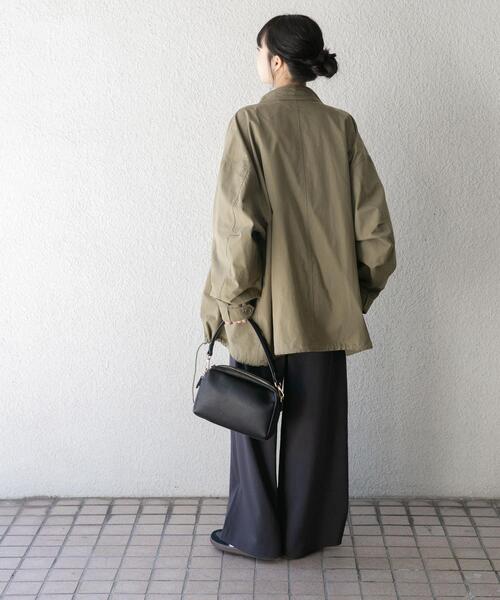ITEMS URBANRESEARCH（アイテムズ アーバンリサーチ）の「『撥水/防花粉/イージーケア』ミリタリーモッズコート（モッズコート・レディース・ブラック/カーキ・FREE）」の13枚目の写真