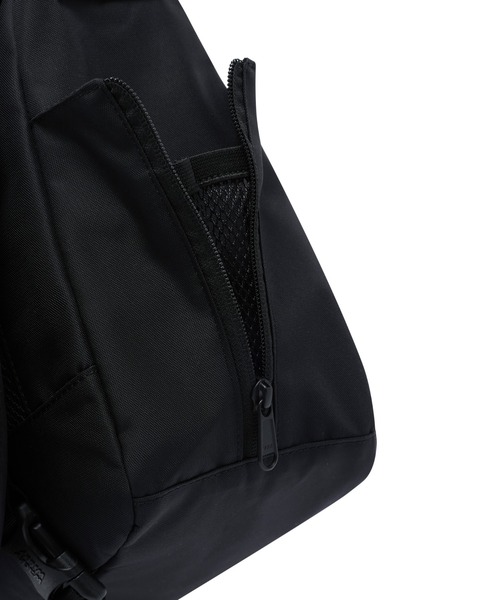 Wacky WiLLy（ワッキーウィリー）の「[26SS] FLIGHT V2 MESSENGER BAG（メッセンジャーバッグ・メンズ・ブラック/アイボリー・FREE）」の17枚目の写真