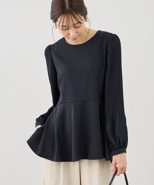 ROPE' PICNIC(ロペピクニック)の「袖プリーツフレアブラウス(シャツ/ブラウス・レディース・ホワイト/ネイビー/グレー系その他・S/M)」の19枚目の写真