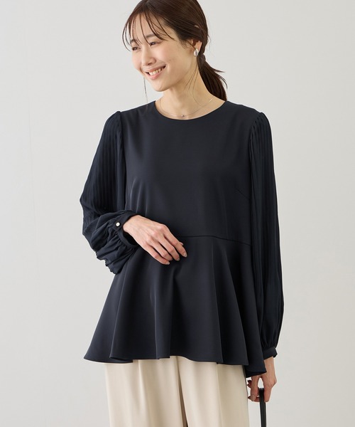 ROPE' PICNIC(ロペピクニック)の「袖プリーツフレアブラウス(シャツ/ブラウス・レディース・ホワイト/ネイビー/グレー系その他・S/M)」の18枚目の写真