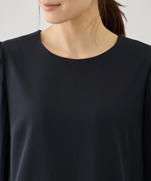 ROPE' PICNIC(ロペピクニック)の「袖プリーツフレアブラウス(シャツ/ブラウス・レディース・ホワイト/ネイビー/グレー系その他・S/M)」の11枚目の写真