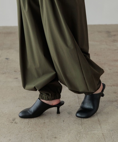 LOWRYS FARM（ローリーズファーム）の「ナイロンバルーンパンツ 639548（その他パンツ・レディース・ベージュ/ブラック/カーキ・FREE）」の12枚目の写真