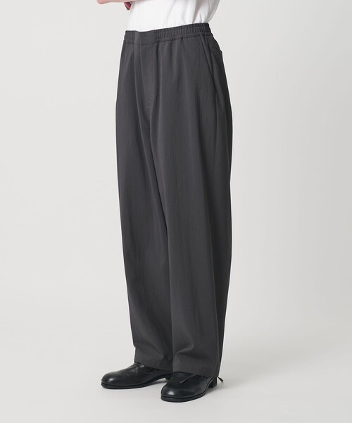 MONKEY TIME（モンキータイム）の「RENU TROシリーズ イージー パンツ -セットアップ対応-（スラックス・メンズ・ダークグレー/ブラック・S/M/L/XL）」の2枚目の写真