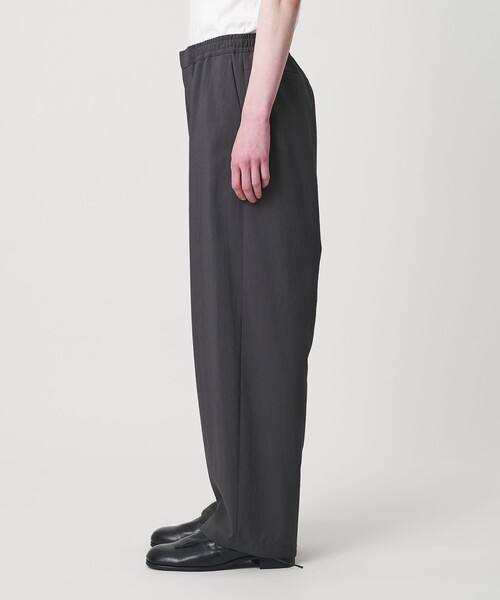 MONKEY TIME（モンキータイム）の「RENU TROシリーズ イージー パンツ -セットアップ対応-（スラックス・メンズ・ダークグレー/ブラック・S/M/L/XL）」の4枚目の写真