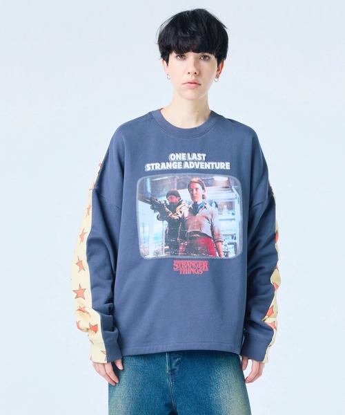 Little sunny bite(リトルサニーバイト)の「littlesunnybite/リトルサニーバイト/stranger graphic sweat top(スウェット・レディース・ネイビー/ホワイト・S)」の2枚目の写真