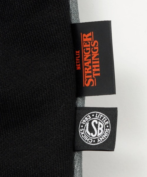 Little sunny bite(リトルサニーバイト)の「littlesunnybite/リトルサニーバイト/stranger graphic sweat top(スウェット・レディース・ネイビー/ホワイト・S)」の11枚目の写真