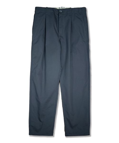 UNIVERSAL OVERALL(ユニバーサルオーバーオール)の「Adietive TUCK TAPERD(チノパンツ・メンズ・チャコールグレー/ブラック/ベージュ・S/M/L/XL)」の8枚目の写真