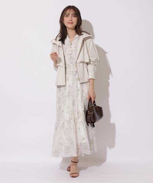 Apuweiser-riche（アプワイザーリッシェ）の「バックリボンフードブルゾン（その他アウター・レディース・オフホワイト/ピンクベージュ・2/1）」の7枚目の写真