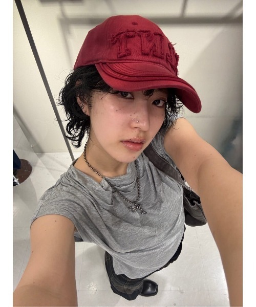 SLY(スライ)の「WASHED DAMAGE PATCH CAP ウォッシュドダメージパッチキャップ 春服(キャップ・レディース・レッド/ネイビー・FREE)」の8枚目の写真