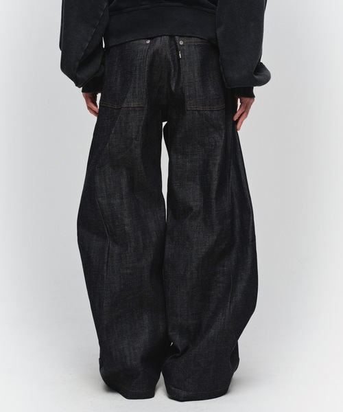 Jieda（ジエダ）の「DRAPING DENIM PANTS（デニムパンツ・メンズ・インディゴブルー/ブラック・2/1）」の8枚目の写真