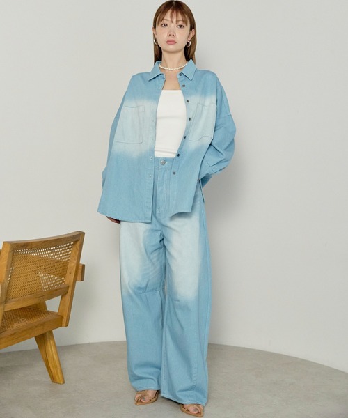 enhaut（アンオート）の「ヴィンテージ加工 デニム オーバー シャツ（シャツ/ブラウス・レディース・ライトブルー/インディゴブルー・FREE）」の12枚目の写真