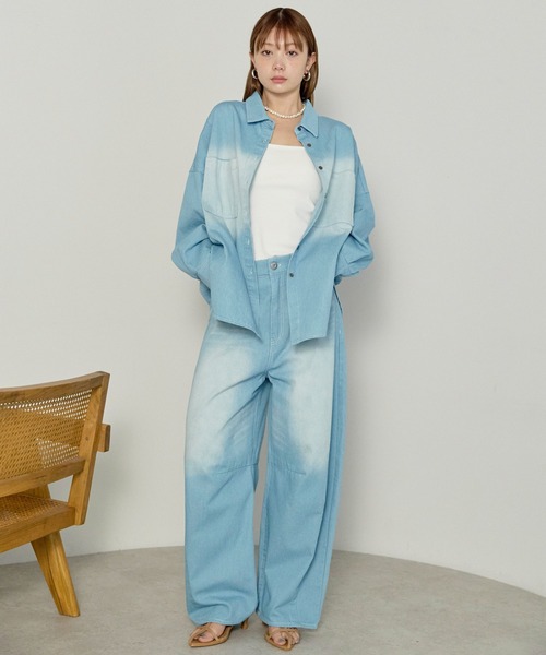 enhaut（アンオート）の「ヴィンテージ加工 デニム オーバー シャツ（シャツ/ブラウス・レディース・ライトブルー/インディゴブルー・FREE）」の13枚目の写真