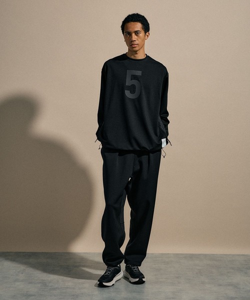 NUMERALS（ヌメラルズ）の「[NUMERALS]MOLDED JERSEY PULLOVER（Tシャツ/カットソー・メンズ・ブラック/グレー・LARGE/MEDIUM）」の10枚目の写真