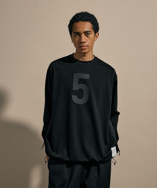 NUMERALS（ヌメラルズ）の「[NUMERALS]MOLDED JERSEY PULLOVER（Tシャツ/カットソー・メンズ・ブラック/グレー・LARGE/MEDIUM）」の15枚目の写真