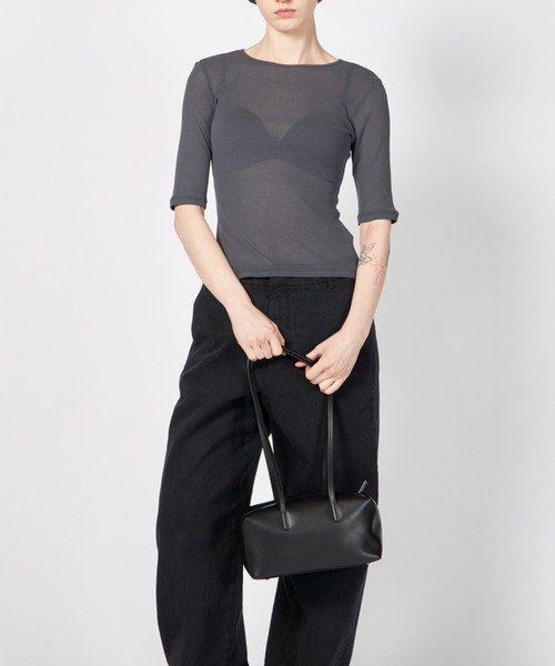 AMOMENTO ROUND SHORT SLEEVE T-SHIRT（Tシャツ/カットソー