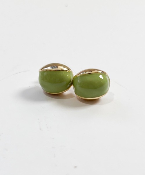 yu-ka(ユーカ)の「YU-KA:ソフトカラー オーバルピアス soft color oval pierce(ピアス(両耳用)・レディース・ピンク/グリーン/ホワイト/ゴールド・FREE)」の7枚目の写真