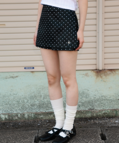 ROSEFRANTZ（ロゼフランツ）の「Dot Back Pocket Skirt Pants [Black]（スカート・レディース・ブラック・SMALL/MEDIUM）」の15枚目の写真