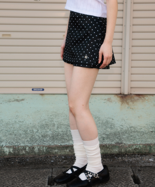 ROSEFRANTZ（ロゼフランツ）の「Dot Back Pocket Skirt Pants [Black]（スカート・レディース・ブラック・SMALL/MEDIUM）」の16枚目の写真