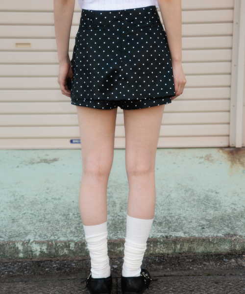 ROSEFRANTZ（ロゼフランツ）の「Dot Back Pocket Skirt Pants [Black]（スカート・レディース・ブラック・SMALL/MEDIUM）」の18枚目の写真