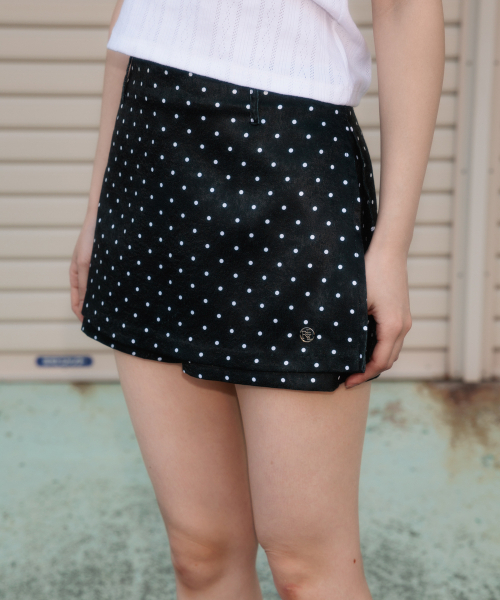 ROSEFRANTZ（ロゼフランツ）の「Dot Back Pocket Skirt Pants [Black]（スカート・レディース・ブラック・SMALL/MEDIUM）」の19枚目の写真