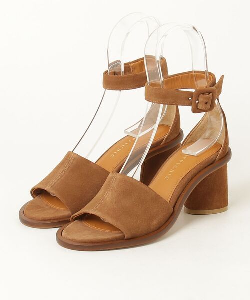 Pippichic（ピッピシック）の「PIPPICHIC / スエード アンクルベルトサンダル（サンダル・レディース・ブラック/ライトブラウン・35.5/37/36/38）」の2枚目の写真