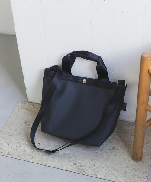 Drifter（ドリフター）の「『別注』DRIFTER×DOORS　2WAY BAG（ハンドバッグ・レディース・ライトグレー/アイボリー/ブラック・ONE）」の5枚目の写真